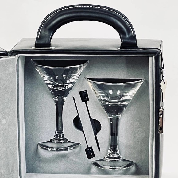 Geoffrey Beene Martini Set - Picture 3 of 5